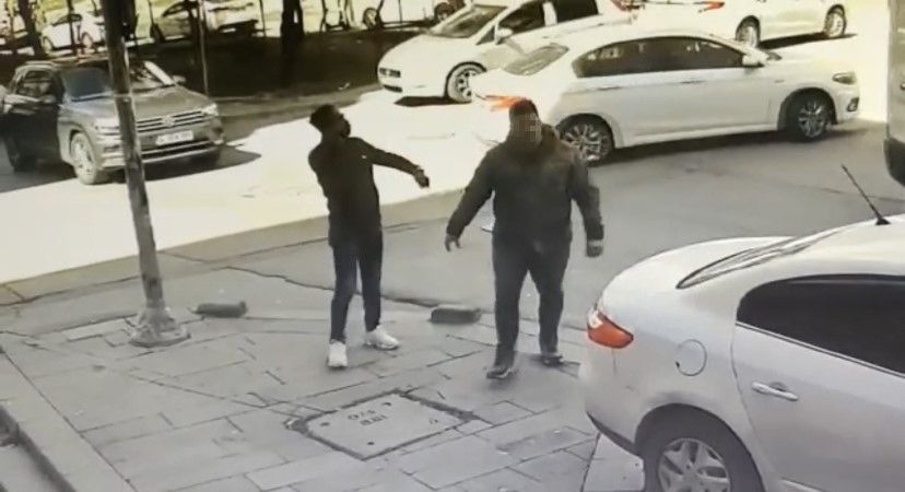 Şişli'de film sahnelerini aratmayan olay! Polis süsü vererek 17 bin dolar çaldı, kısa sürede yakayı ele verdi 1