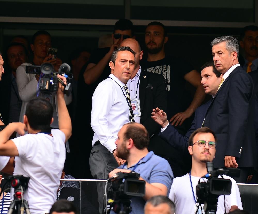 Beklenmedik gelişme! Ali Koç'tan Aziz Yıldırım kararı 13