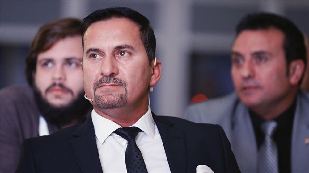 Galatasaray tarihinin yapay zekaya göre en iyi 11'i! 10