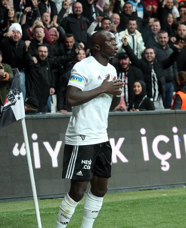 Olay açıklama geldi: Lale Orta istifa... 5