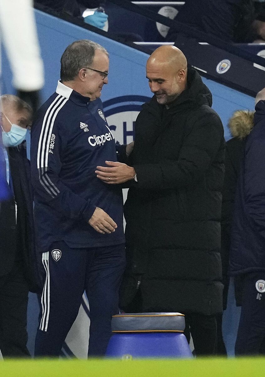Ali Koç'a şok haber! Yeni teknik direktör Marcelo Bielsa 15
