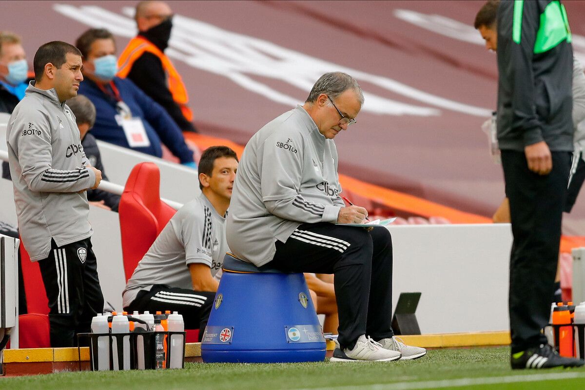 Ali Koç'a şok haber! Yeni teknik direktör Marcelo Bielsa 35