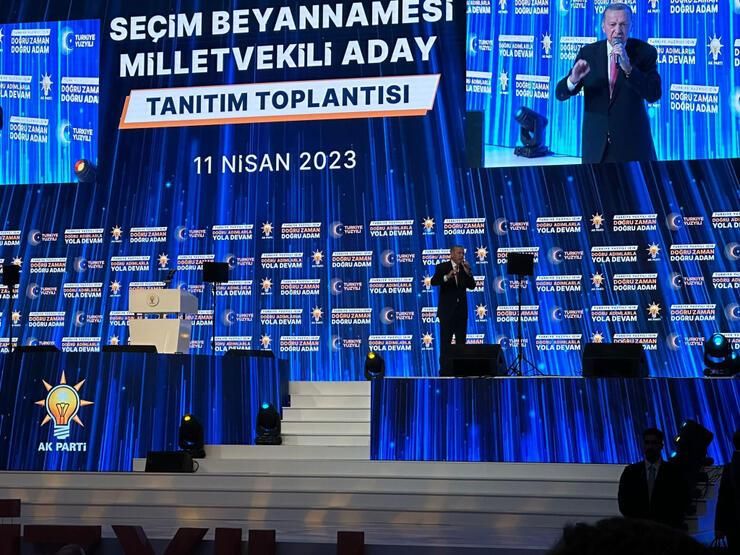 Cumhurbaşkanı Erdoğan'ın açıkladığı tarihi vaatler dünya basınında! "Kılıçdaroğlu'na karşı üstünlüğü var" 1