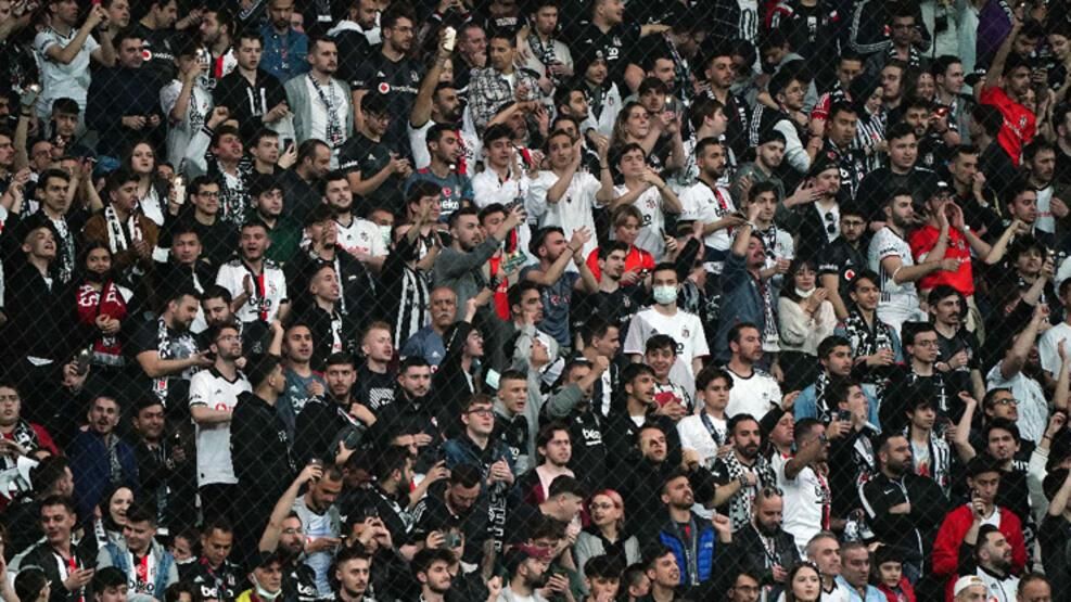 Kulüpler borç batağında! Sadece Fenerbahçe kar etti... 4