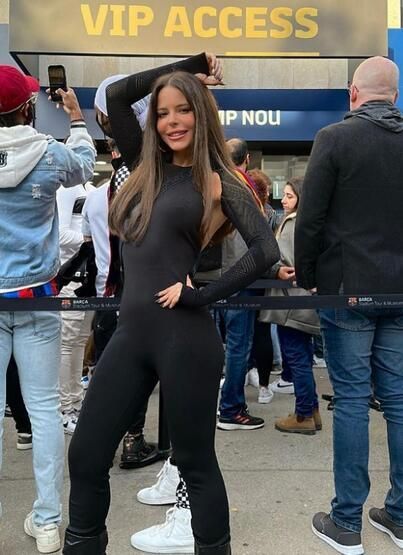 Simge Sağın bu kez Barcelona'yı titretti! 2