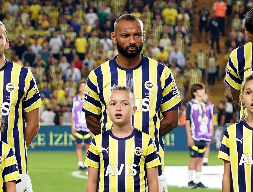 Flaş! Fenerbahçe'de şok eden ayrılık 13