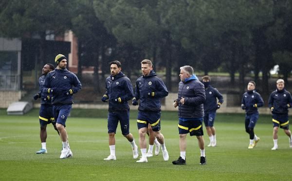 Valencia'nın yerine gelecek forvet belli oldu 4