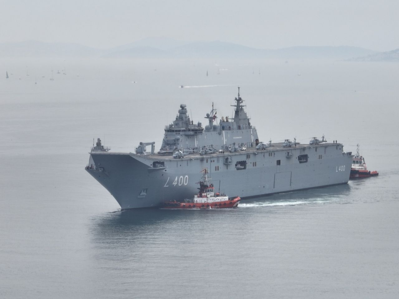 TCG Anadolu Sarayburnu'na yanaştı! Halka açılıyor... 5