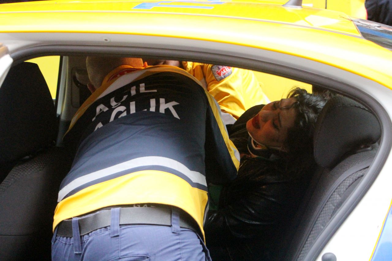 Şişli'de zincirleme kaza: Önce iki İETT otobüsüne ardından taksiye çarptı 4