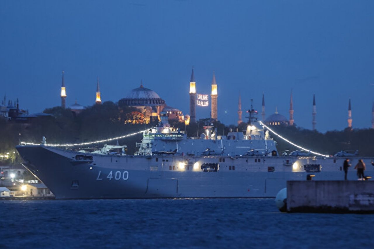 Dünyada bir ilk! TCG Anadolu ziyarete açıldı 3