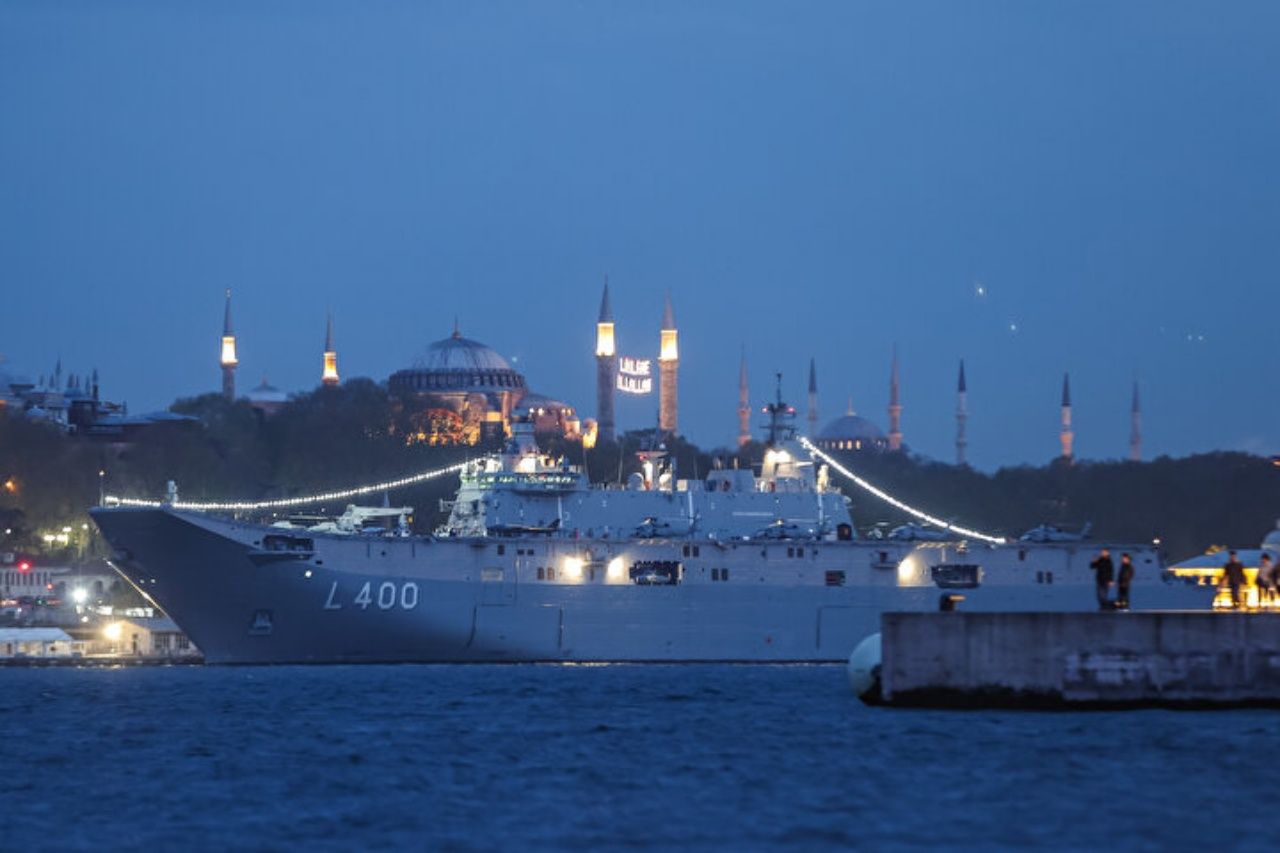 Dünyada bir ilk! TCG Anadolu ziyarete açıldı 1