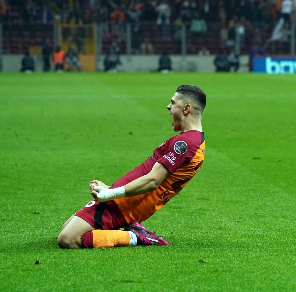 Galatasaray'a dünya devinden transfer! 40 milyon Euro ödenmişti 17