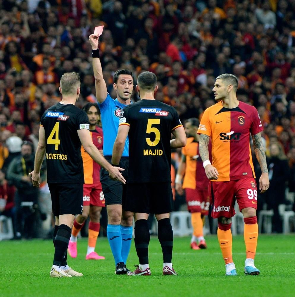 Galatasaray'a dünya devinden transfer! 40 milyon Euro ödenmişti 6
