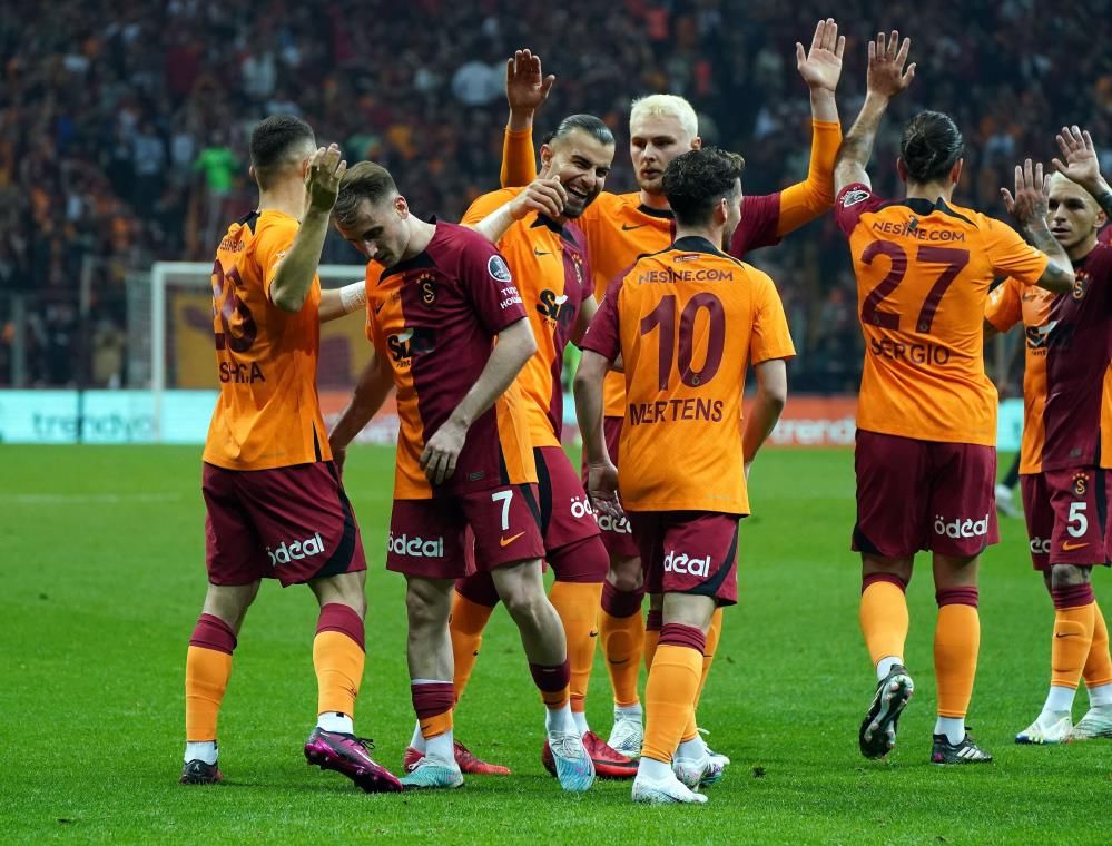 Galatasaray'dan bomba transfer! Yeni Arda Güler... 1