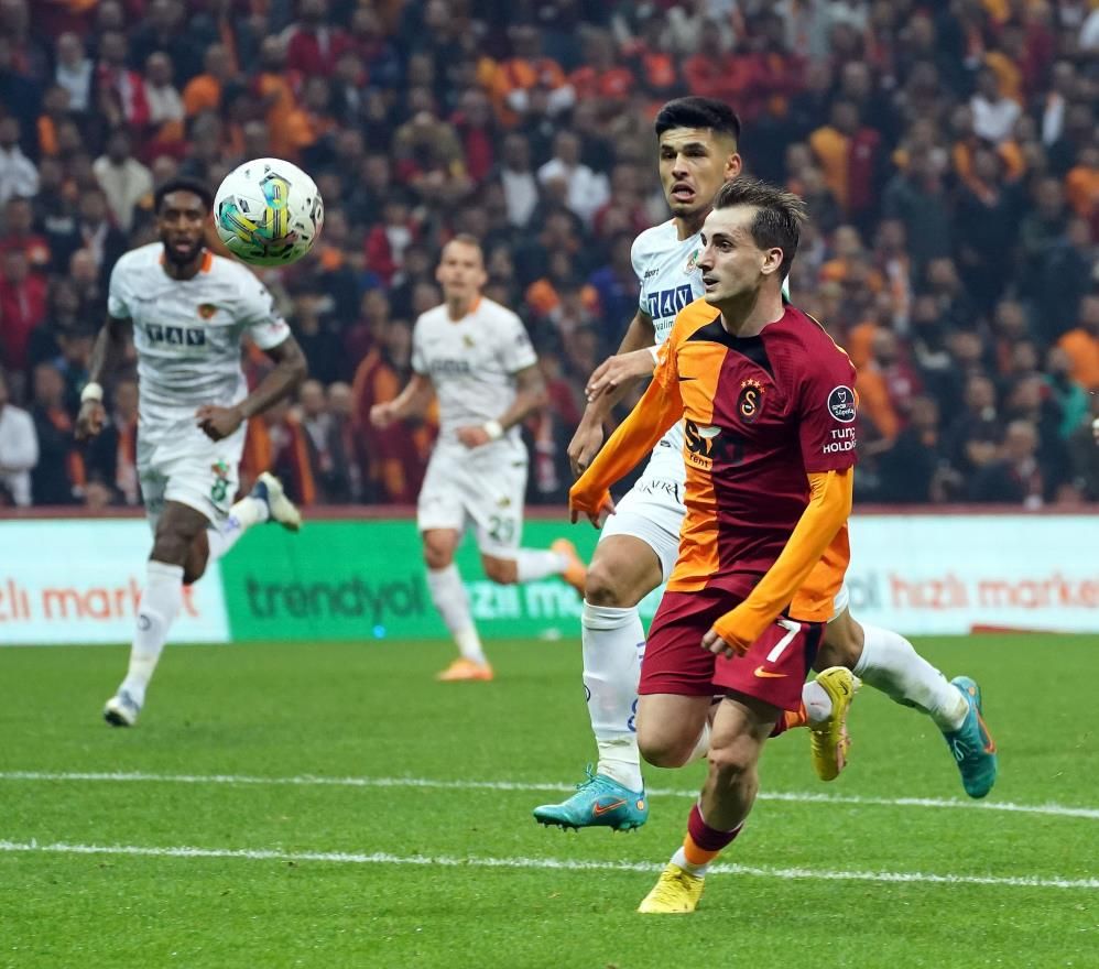 Galatasaray'dan bomba transfer! Yeni Arda Güler... 8