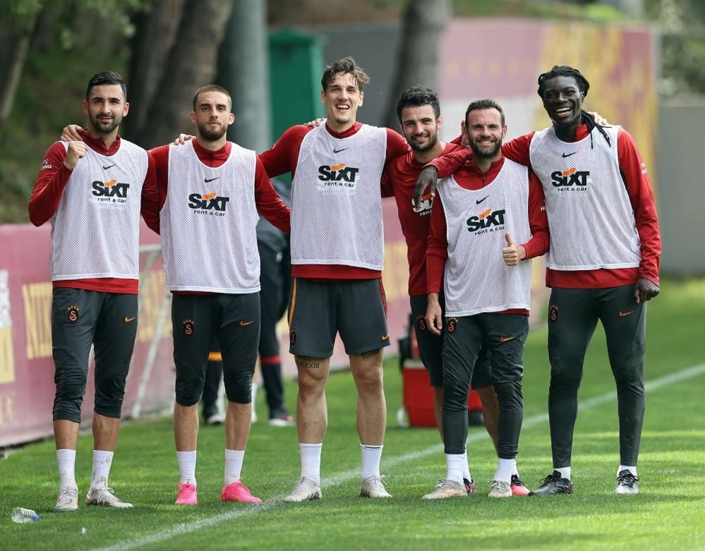 Galatasaray'dan bomba transfer! Yeni Arda Güler... 9