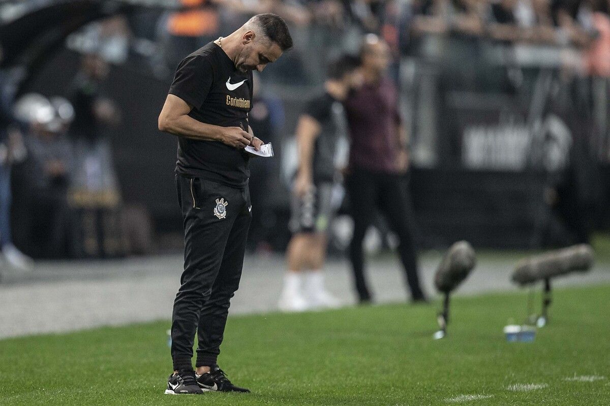 Vitor Pereira geri dönüyor! İşte ayrıntılar... 24