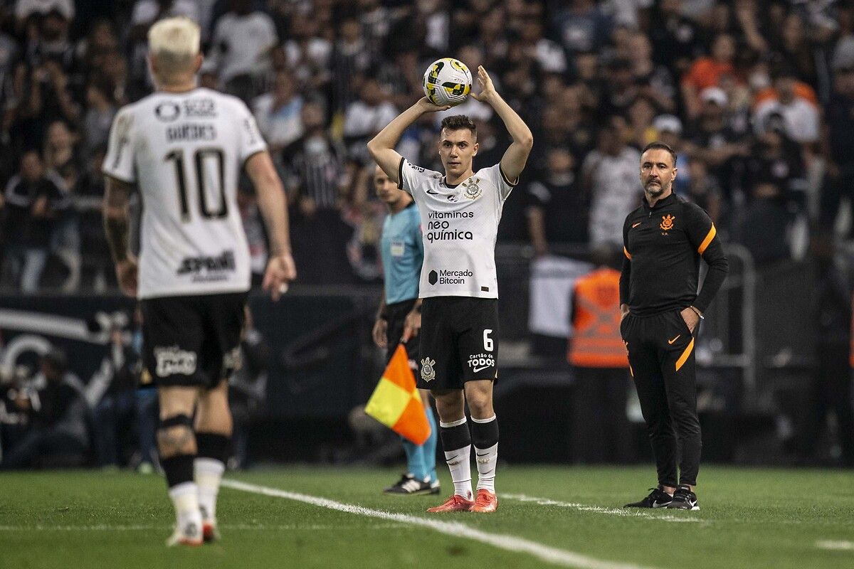 Vitor Pereira geri dönüyor! İşte ayrıntılar... 25