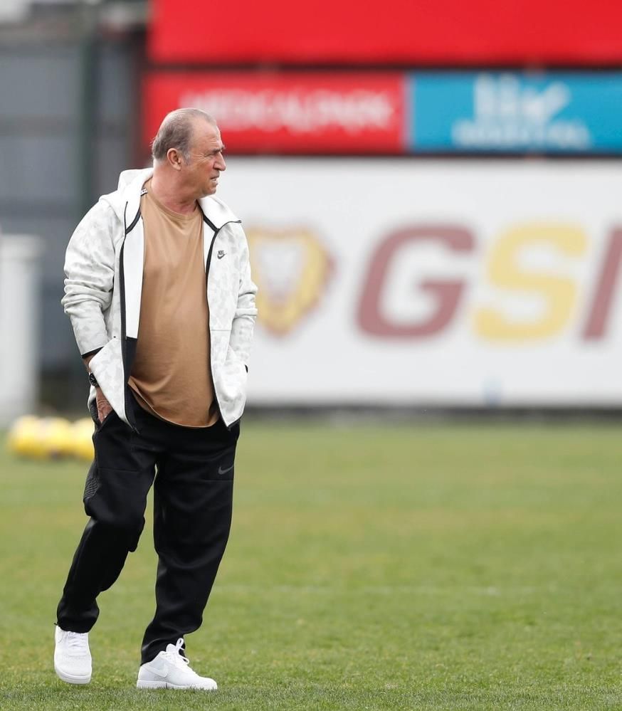 Fenerbahçe, Fatih Terim'in transferini alıyor 21