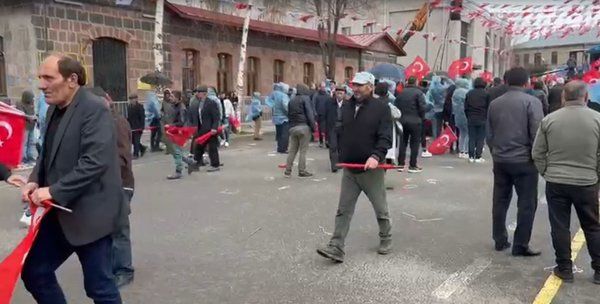 Kılıçdaroğlu'ndan Ardahan'da gaf! Vatandaşlar alanı terk etti... 5