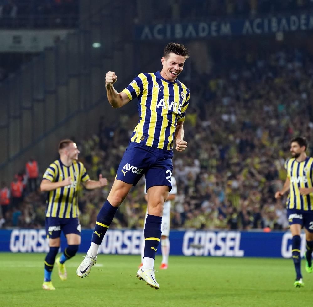 Fenerbahçe'ye Barcelona'dan dev transfer 9