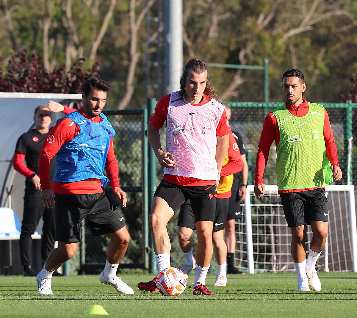 Çağlar Söyüncü imzayı çoktan atmış... İşte yeni takımı 4
