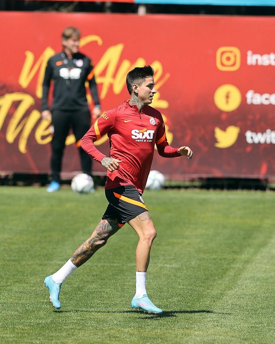 İşte Fenerbahçe'nin yeni transferi! Eski Galatasaraylı... 21