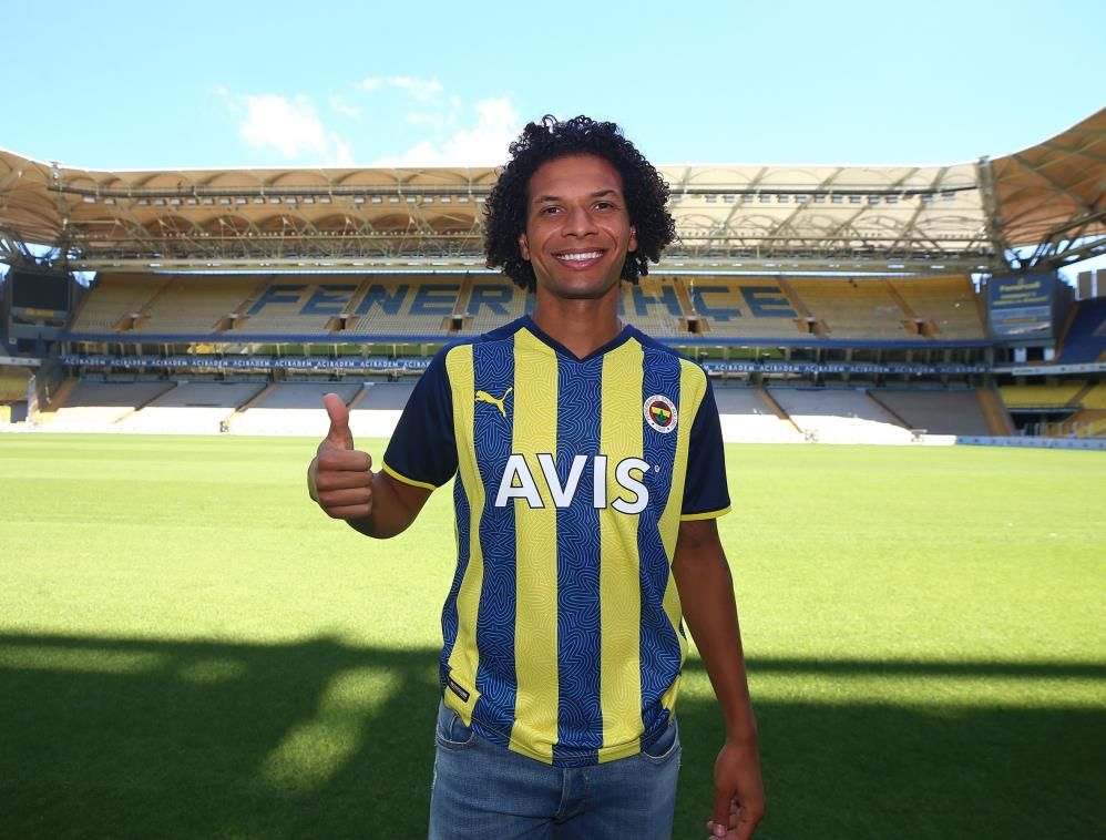 Fenerbahçe'de sürpriz ayrılık! Valencia derken... 12