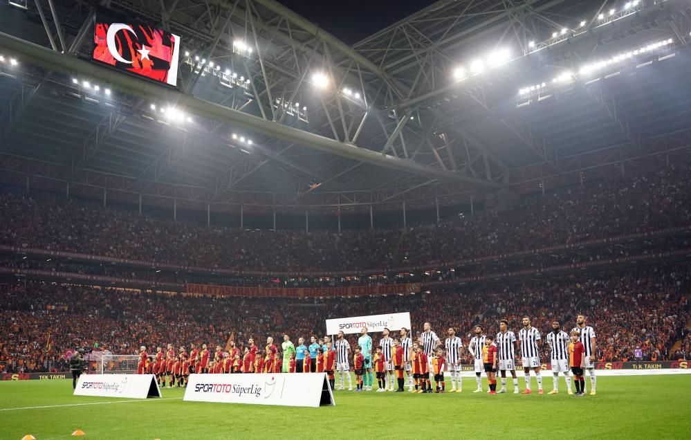 Cimbom'a Beşiktaş derbisi öncesi şok haber 2