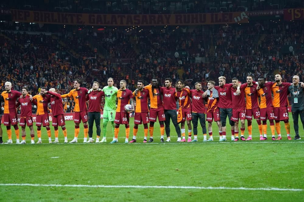 Cimbom'a Beşiktaş derbisi öncesi şok haber 3