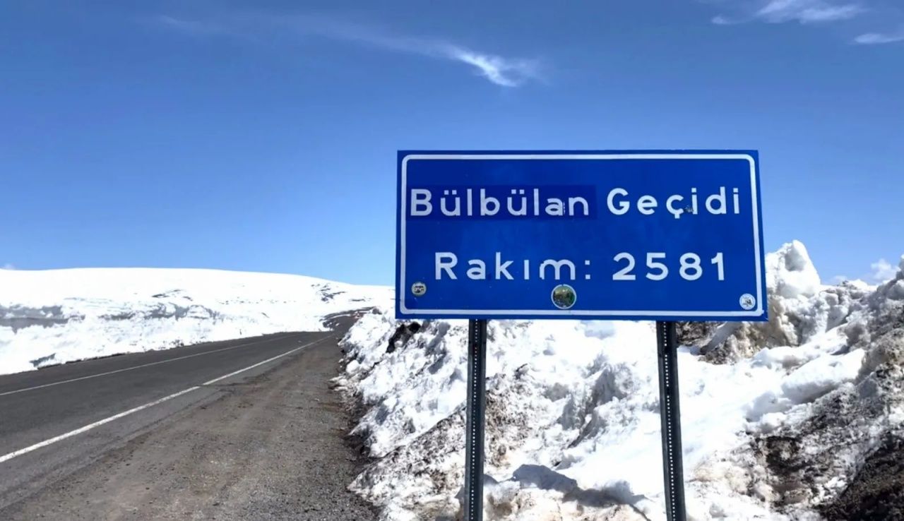 O ilimizde kar erimedi! Evler, yollar kar altında kaldı 7