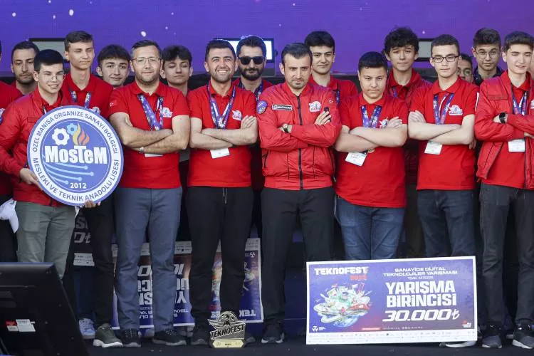 Selçuk Bayraktar açıkladı: TEKNOFEST tarihe geçti... 3