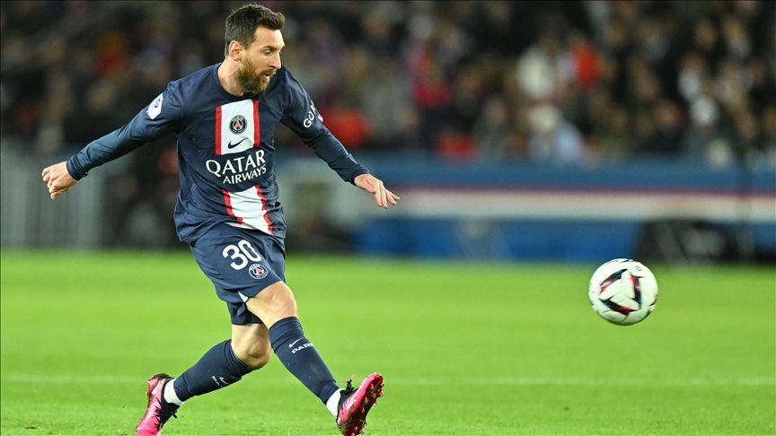 PSG'de Messi krizi: Kadro dışı bırakıldı! Yıldız futbolcuya Barcelona yolu gözüktü 3