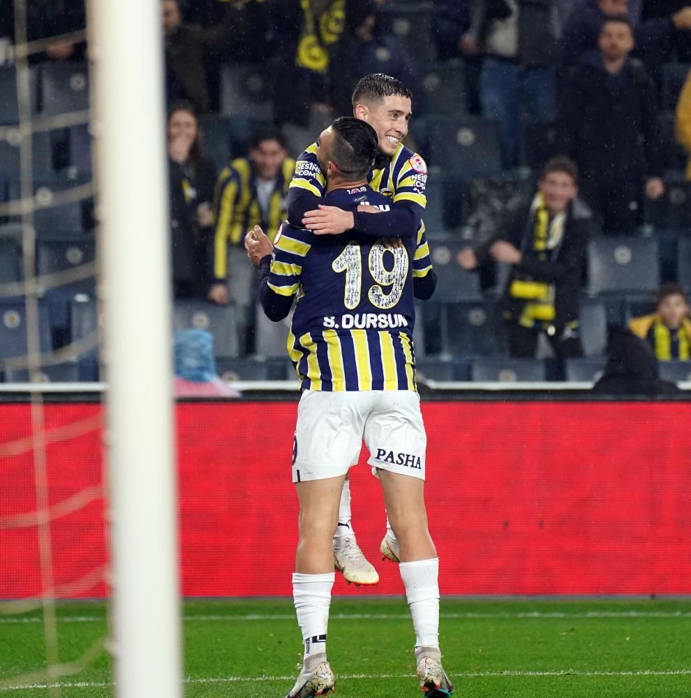 Fenerbahçe'de flaş ayrılık! Kafaları karıştıran haber 7