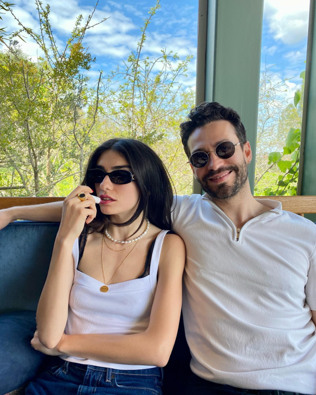 Onur Ünlü ile 5 yıllık ilişkisi biten Hazar Ergüçlü yeni aşkıyla görüntülendi 3