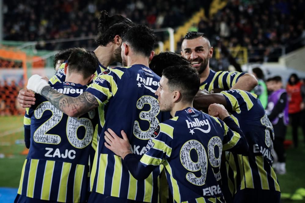 Flaş! Fenerbahçe'den Alex Kral bombası 6