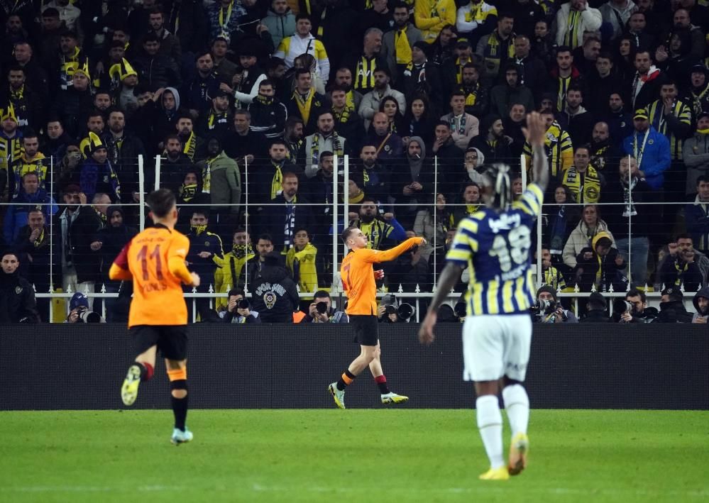 Galatasaray'da Kerem Aktürkoğlu'nun maaşıyla ilgili karar verildi 7