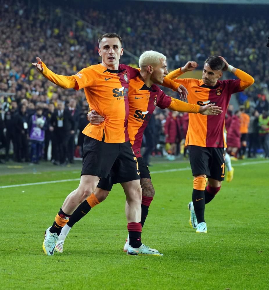 Galatasaray'da Kerem Aktürkoğlu'nun maaşıyla ilgili karar verildi 8