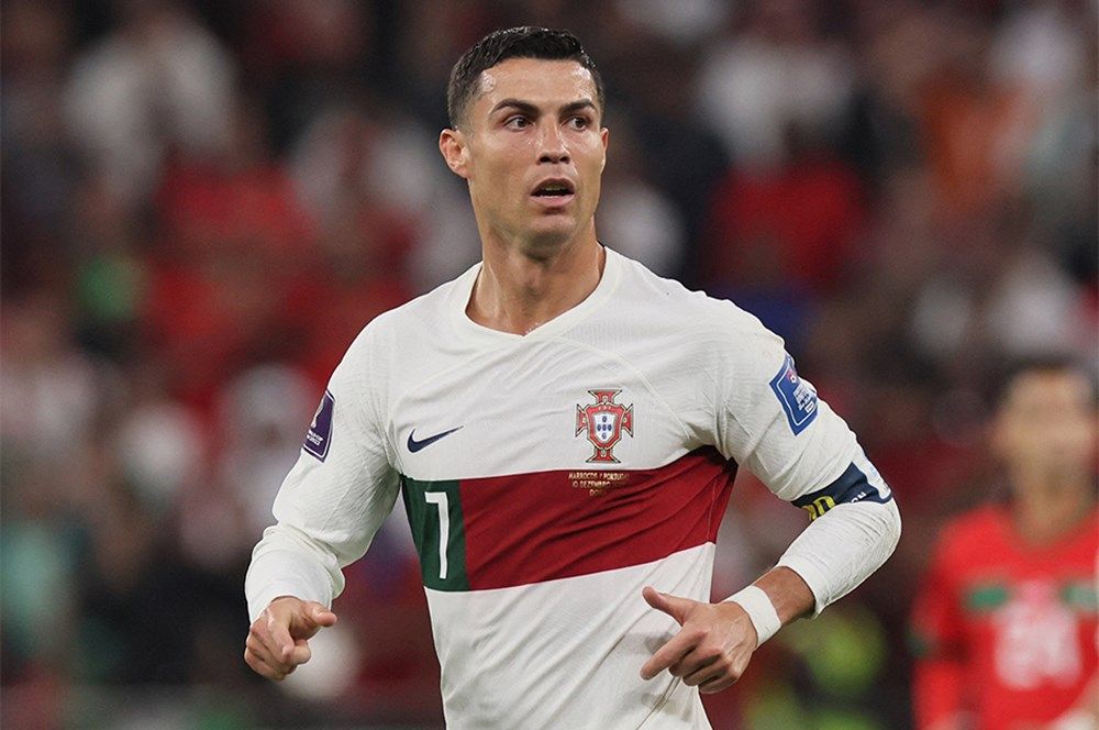 Mesut Özil, rüya kadrosuna iki Türk futbolcu ekledi! İşte yıldızlar karması... 10