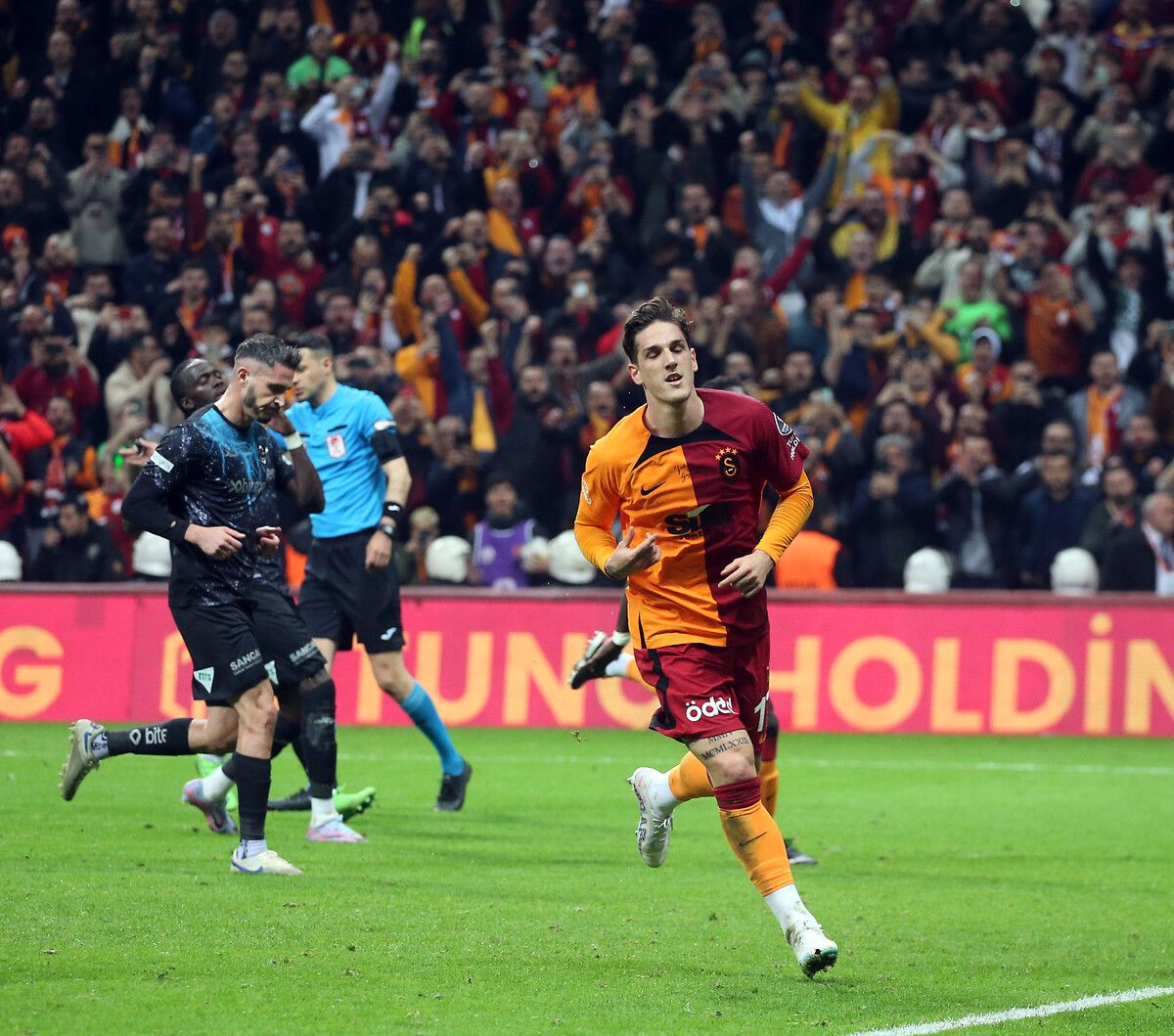 Galatasaray'da şok ayrılık! Geri dönüyor... 13