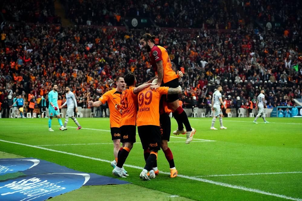 Galatasaray Aziz Yıldırım'ın hayalini gerçekleştirecek 6