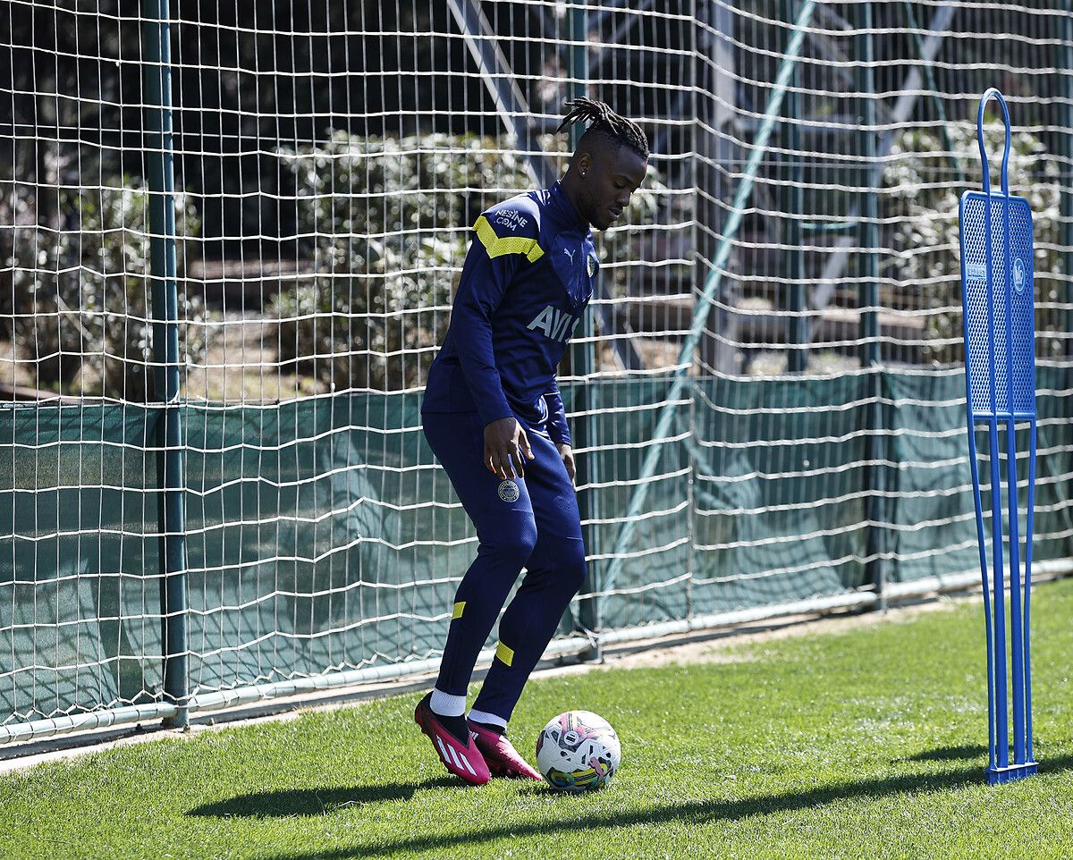 İşte Fenerbahçe'de Valencia'nın yerine gelecek forvet 7