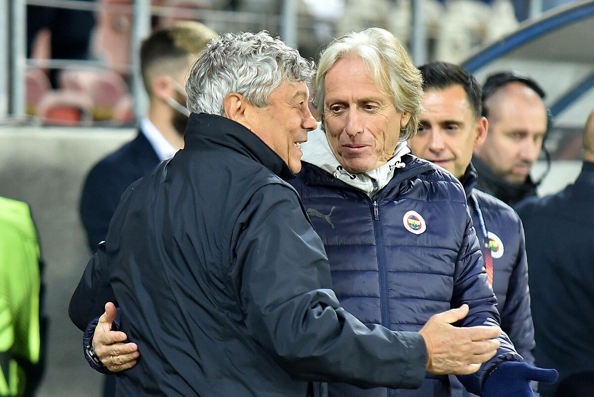 Fenerbahçe bombayı patlattı! Yeni teknik direktör... 11