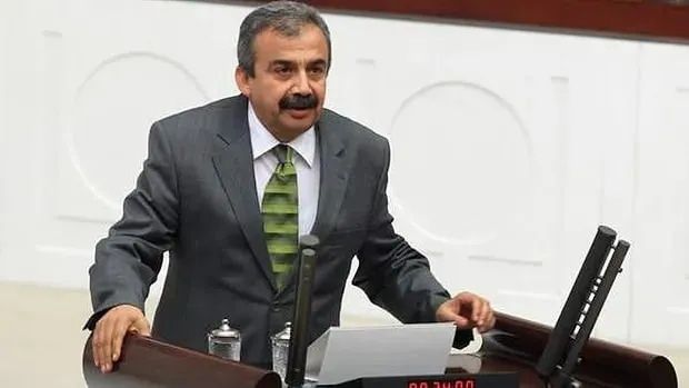 Meclis'in yeni yüzleri belli oldu! İşte TBMM'nin en ünlü ve renkli yeni yüzleri... 16