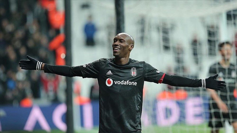 Beşiktaş'ta ayrılık toplantısı! 4 isim gündemde... 3