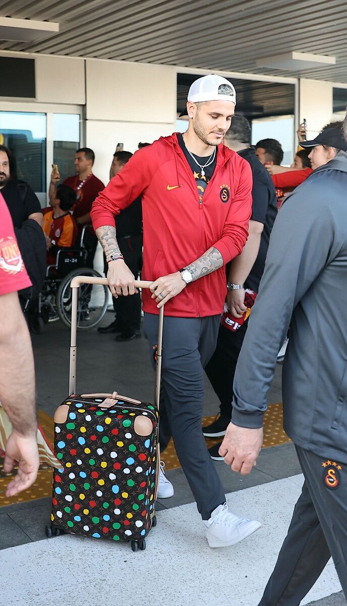 Icardi'den olay yaratacak hareket! Dudak uçuklattı 16