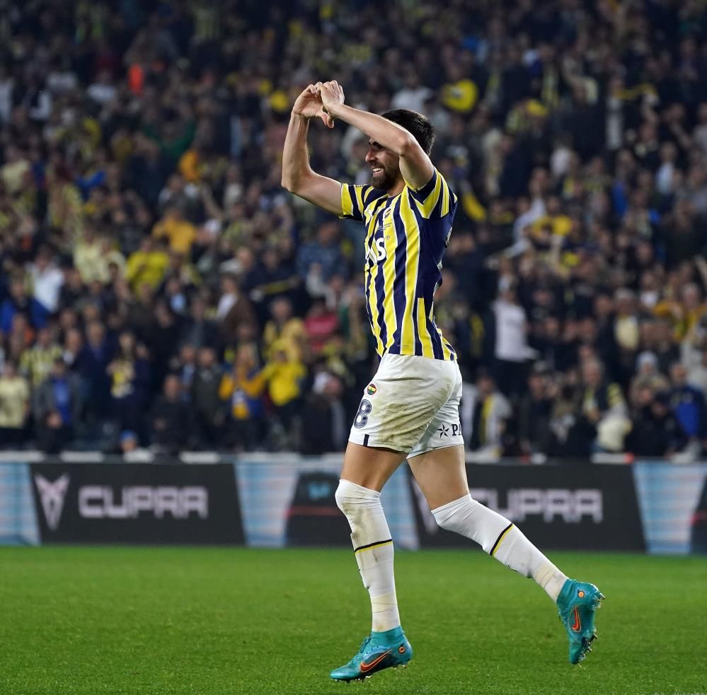Fenerbahçe bombayı Barcelona'dan patlattı! İşte o isim... 6