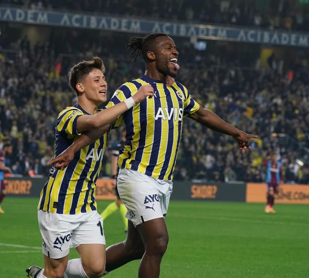 Fenerbahçe yeni forvetini buldu! Elveda Valencia... 1