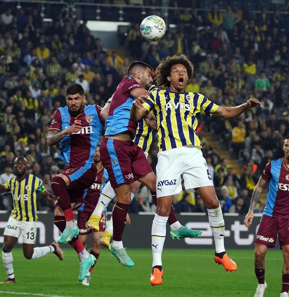 Fenerbahçe yeni forvetini buldu! Elveda Valencia... 4