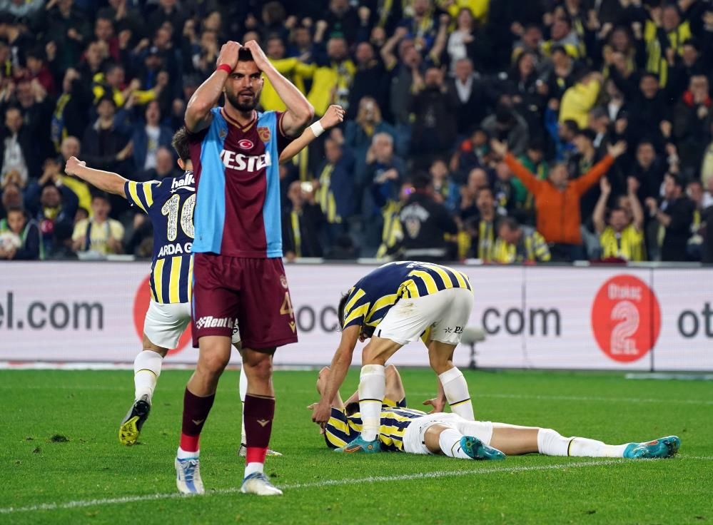 Fenerbahçe yeni forvetini buldu! Elveda Valencia... 6